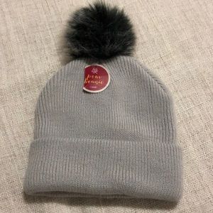 knit beanie with pom pom